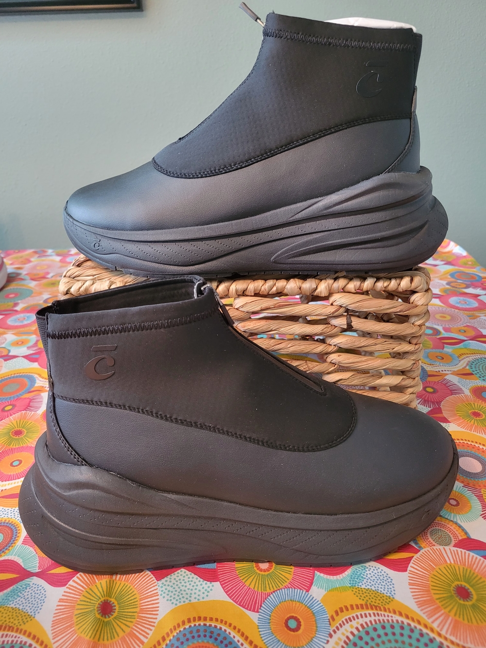 Clove Super Boot Black Women's 11 / Men's 9.5